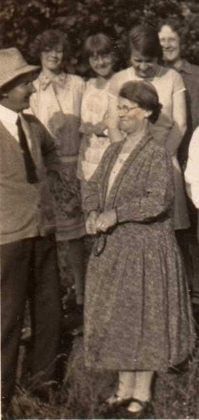 Rev John Haydon and Mrs Haydon in the 1940's.