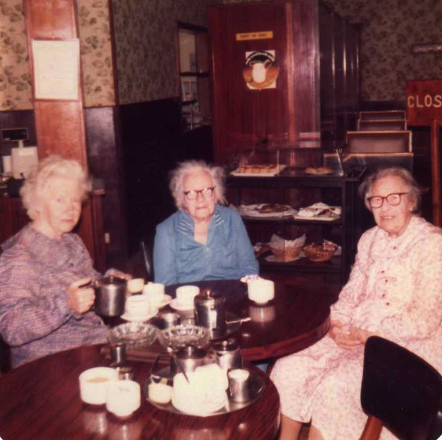 Mary Haydon, Nellie Whitford nee Haydon and Edna Brown nee Haydon in 1988.
